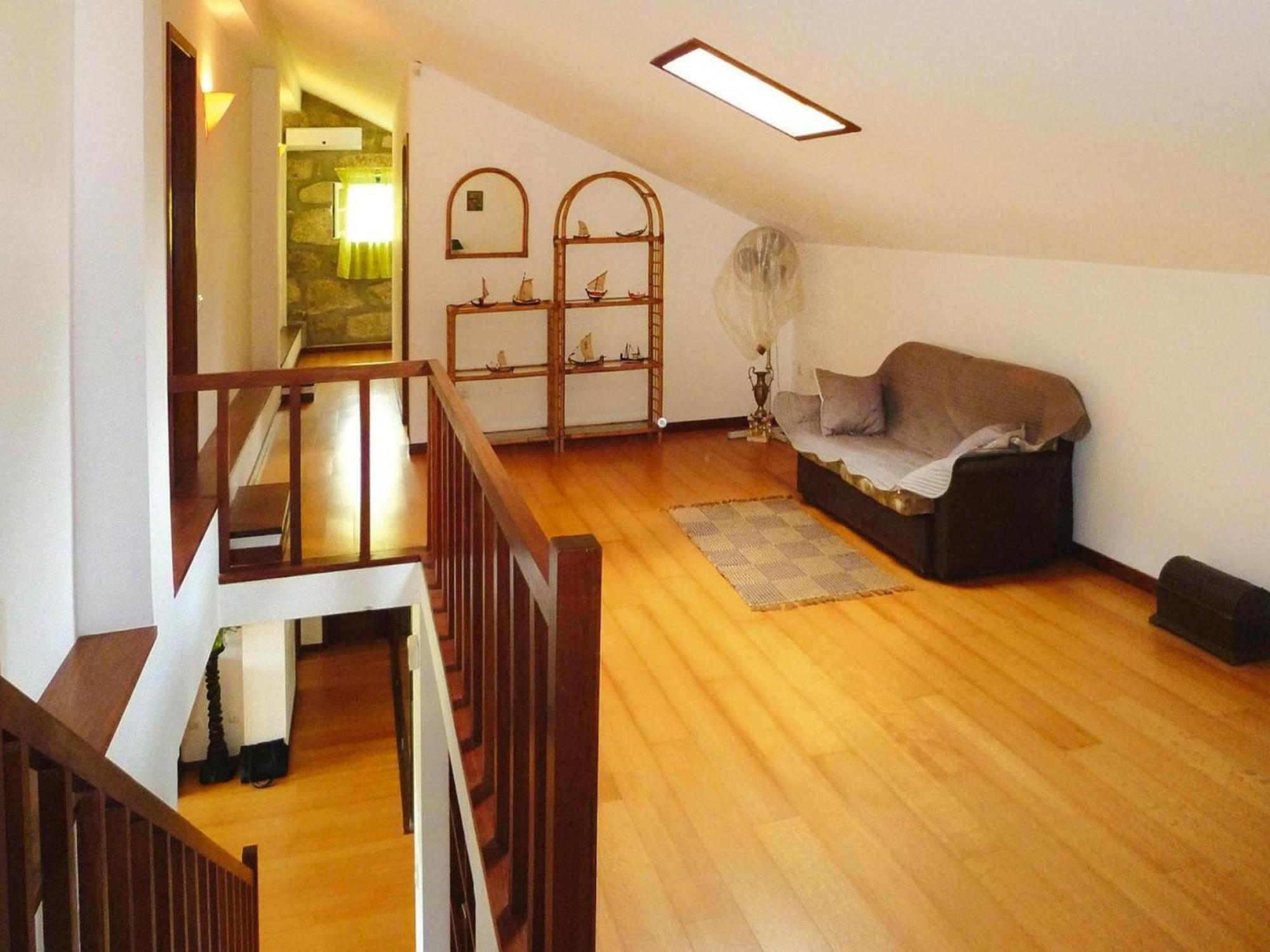Holiday Home, Luzim Luaran gambar